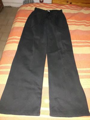 Vendo pantalon negro nuevo