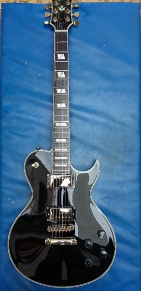 Guitarra Les Paul Custom Black Sx Dorada