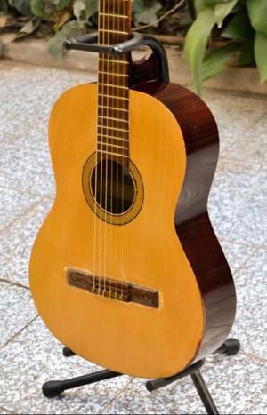 Vendo Guitarra criolla Gracia M7
