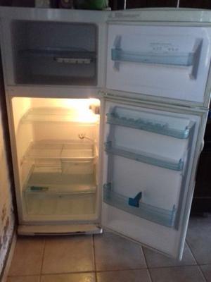 Vendo heladera freezer