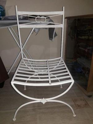 Vendo silla hierro