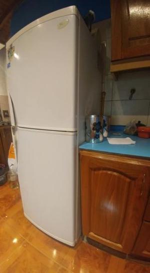 Heladera Gafa con freezer Usada Con Detalle De Uso