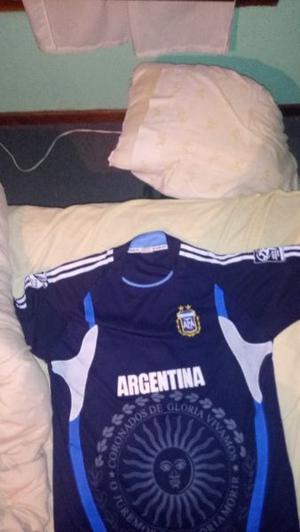 Vendo camiseta de Argentina