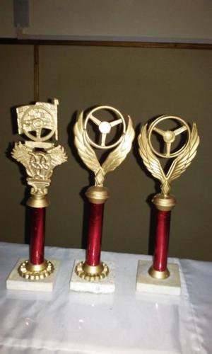trofeos de automovilismo desde $ 45 y para varios deportes