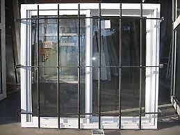 ventanas de aluminio con vidrio y rejas