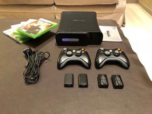 xbox 360 con juegos y funda