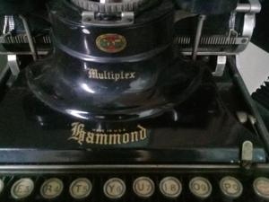 Antigua maquina de escribir Hammond