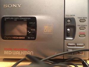 MINI DISC SONY MEGA BASS MZ R 30 EXCELENTE Y GRABA !!!!