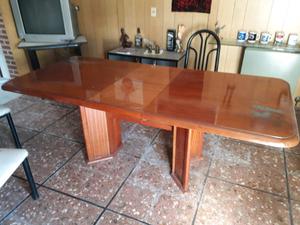 Mesa extencible de madera