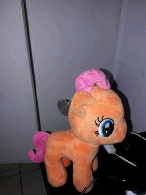 Pony naranja nuevo