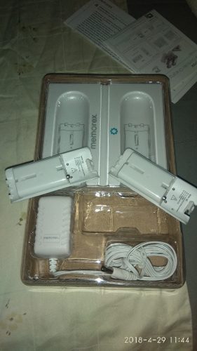 2 Baterias Con Cargador Wii Memorex