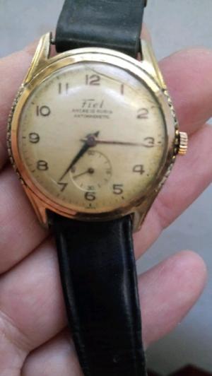 Antiguo reloj a cuerda fiel enchapado swiss caballero