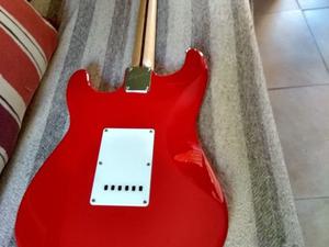 Guitarra Squier Fender Strat