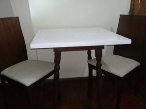 Combo de mesa y sillas