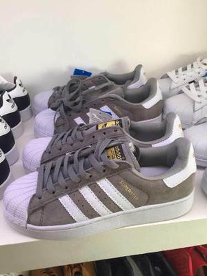 adidas zapatilla superstar gris