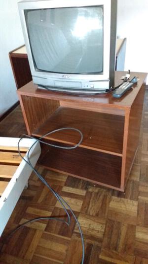 Mesa para televisión