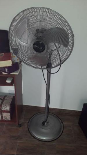 VENDO VENTILADOR USADO MARCA MT HOME