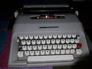 Vendo máquina de escribir Olivetti lettera 35