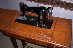 maquina de coser NECHI