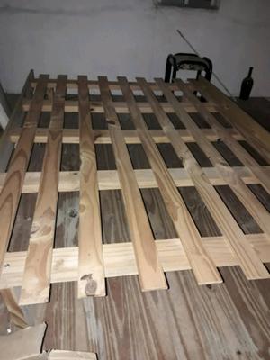 Cama de madera