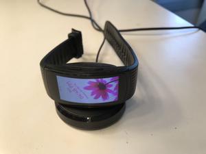 Reloj Samsung Gear fit 2 pro