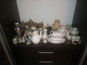 Lote de objetos de porcelana