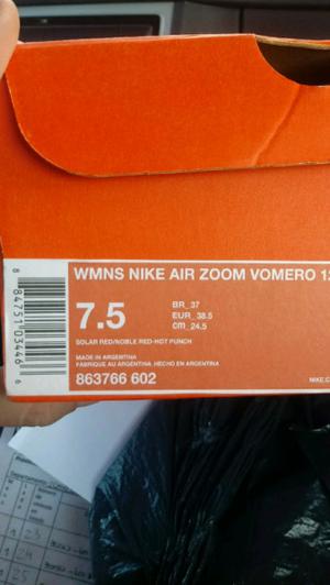 Vendo Nikes Vomero 12