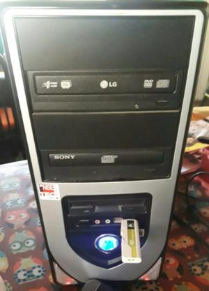 Vendo PC en muy buen estado