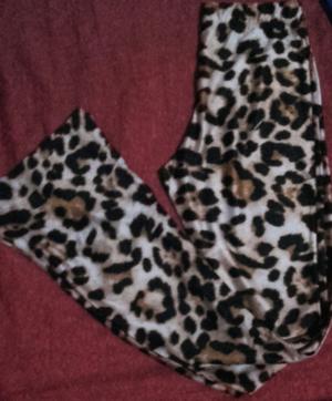 Calsa elastizada animal print