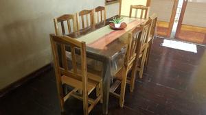 VENDO JUEGO DE COMEDOR DE PINO MACIZO 8 SILLAS