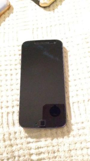 Vendo motog4 plus excelente estado