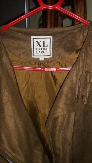 Campera XL usada