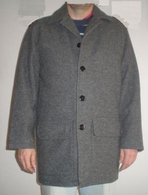 Vendo sacón de hombre pura lana color gris