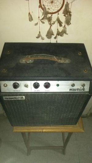 Antiguo Amplificador De Guitarra Valvular Maverick