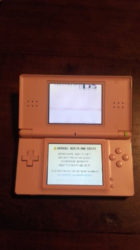 Consola Nintendo Ds Lite Rosa Con Pantalla De Arriba Rota