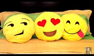 Almohadas de emojis