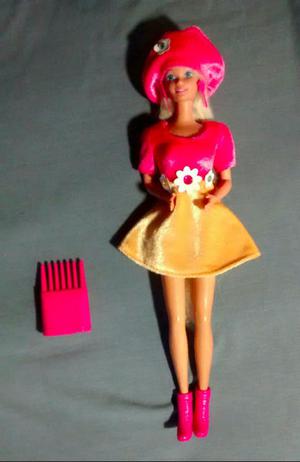 Barbie Década Del 90, con Dos Conjuntos
