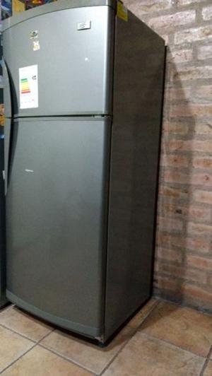 Heladera con Freezer Fensa 256 lts