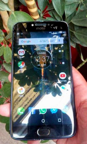 Vendo Moto e4 Plus LIBRE