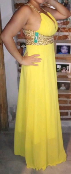 Vestido amarillo de fiesta