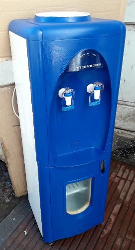 Dispenser Bebedero Agua Fria-caliente + Heladera