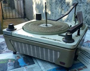 Tocadiscos wincofon antiguo