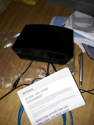 Vendo router muy poco uso