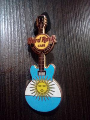 Pin Hard Rock café