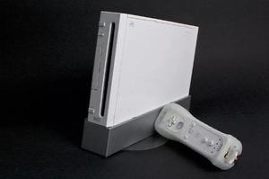 Wii Chipeada + 2 Joystick + Varios Juegos