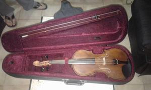Antiguo violin modelo estradivarius