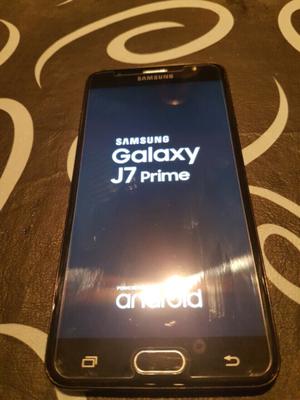 Samsung J7 Prime con lector de huella y flash frontal