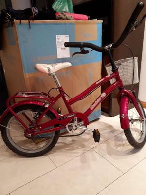 Vendo bicicleta de paseo nena rodado 16 BARBIE".