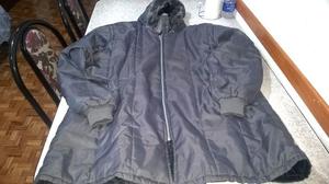 Campera con capucha