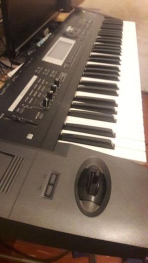 KORG TR 61 IMPECABLE